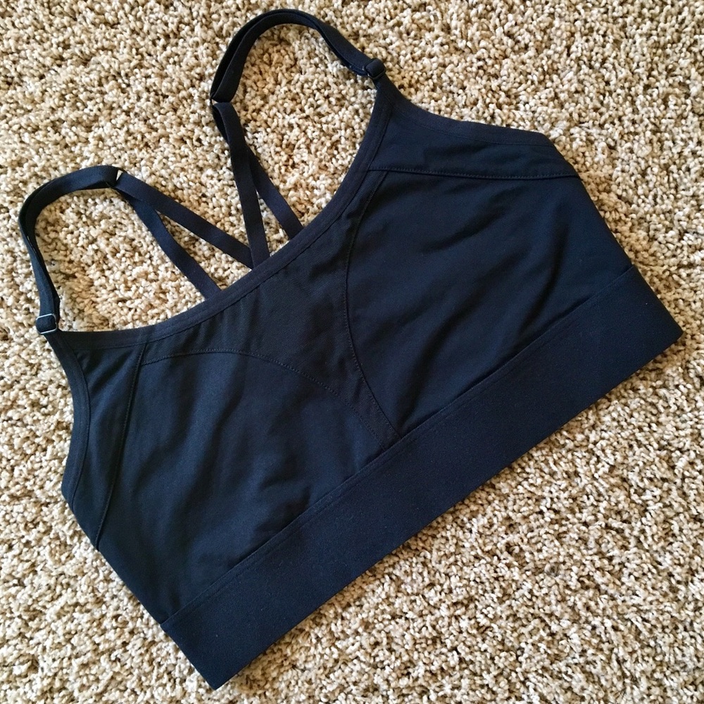 PINK Victoria’s Secret Ultimate Sports Bra